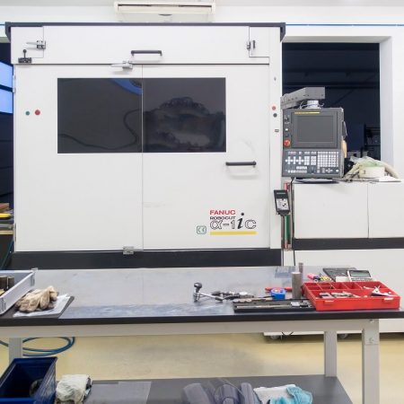 FANUC ROBOCUT 1iC